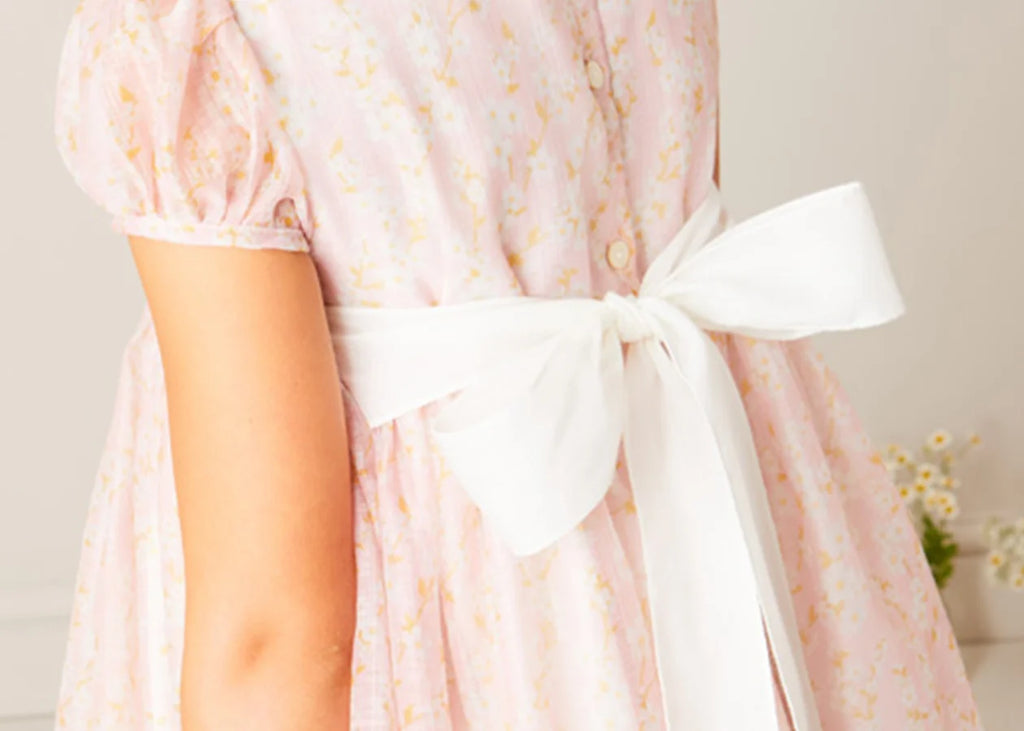 CURATED LOOKS - GIRL