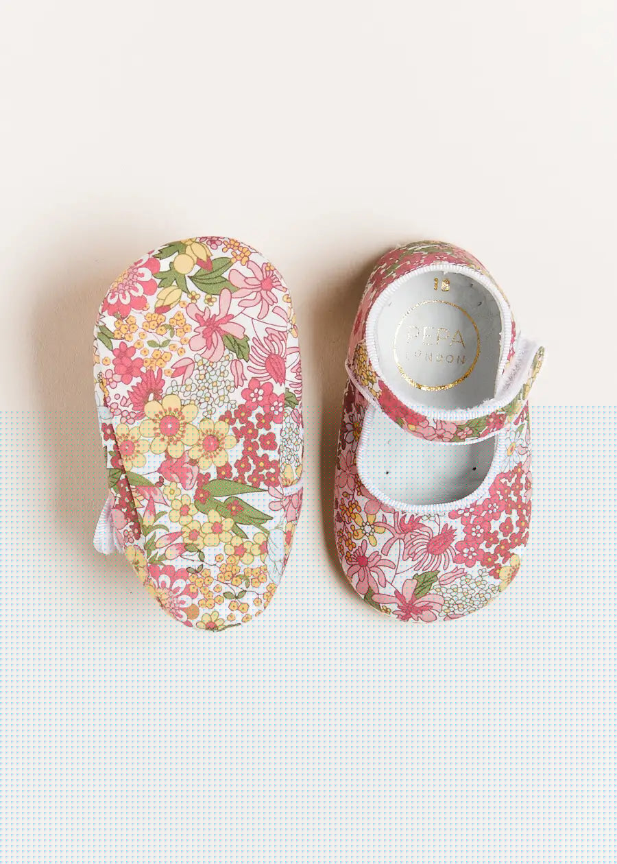Florence Floral Mary Jane Pram Shoes in Pink (17-20EU) Shoes  from Pepa London