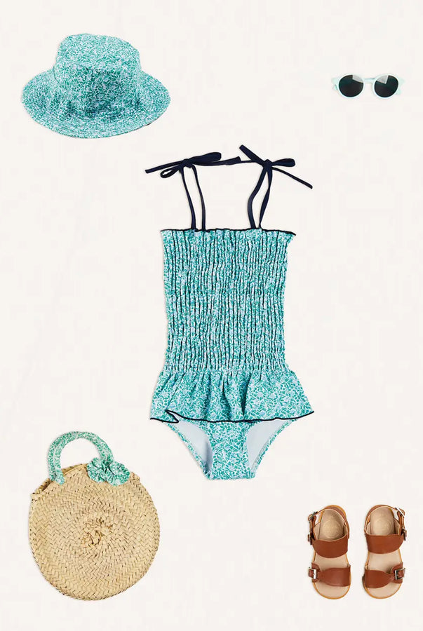 CURATED LOOKS - GIRL