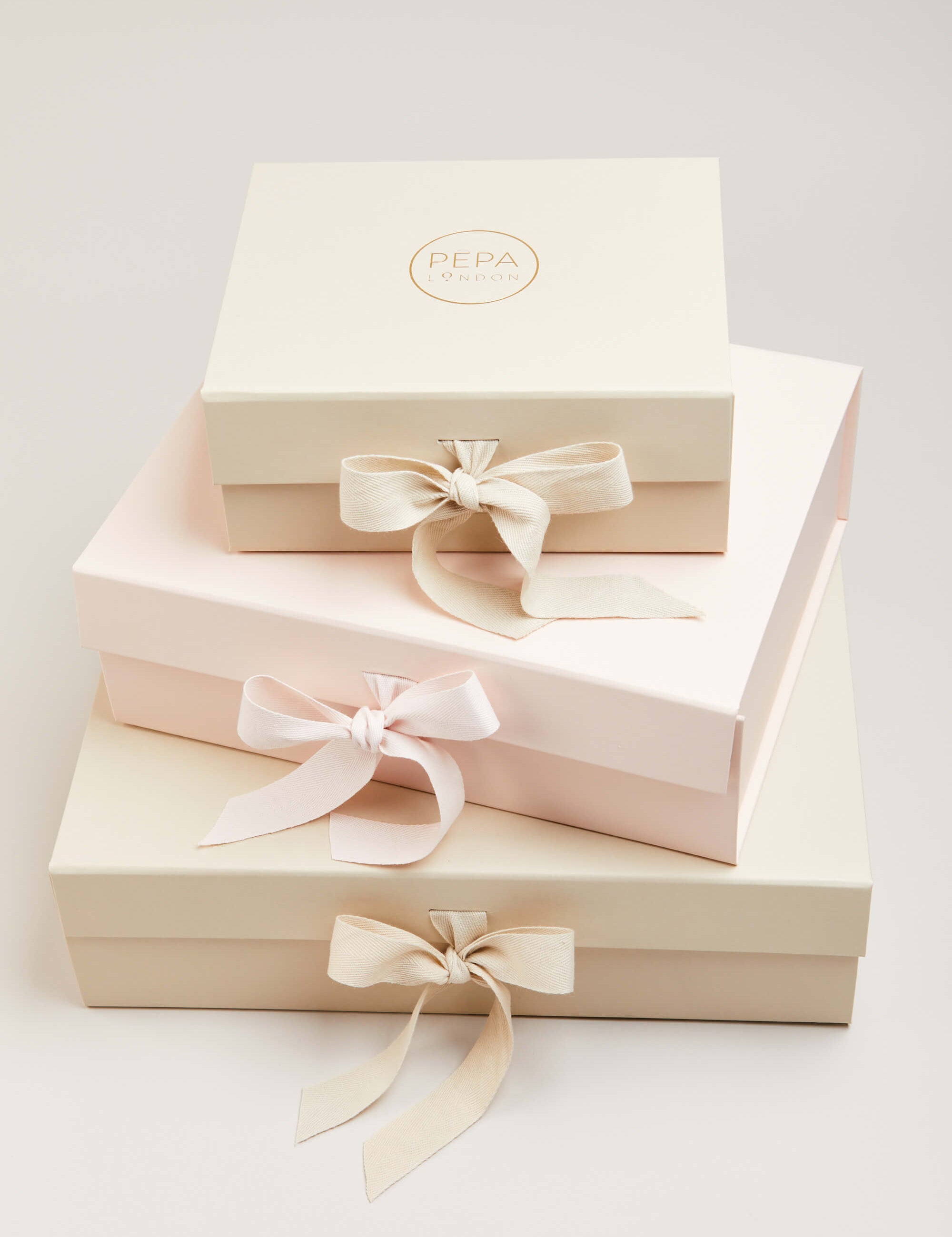 Gift boxes Gift-Wrap  from Pepa London