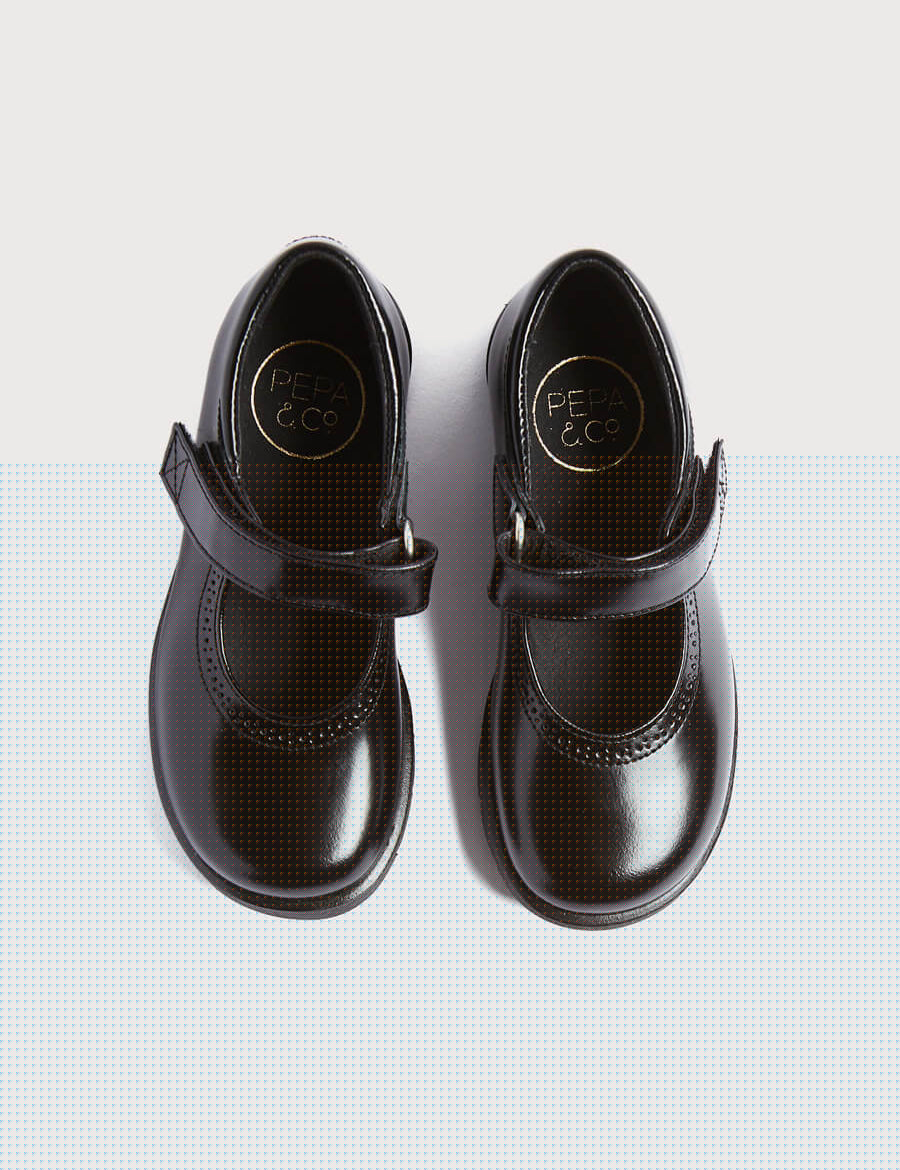 Classic Patent Leather Mary Jane Shoes in Black (25-34EU) Shoes  from Pepa London